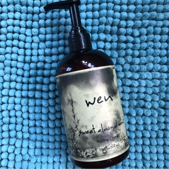 πWEN Styling CrΓ¨me & Treatment Oil Bundle π - Picture 2 of 11